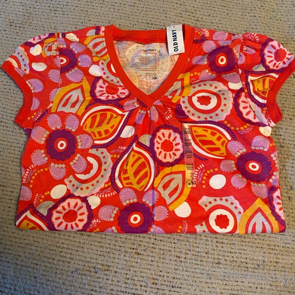 2/$30 Girl’s Old Navy T shirt